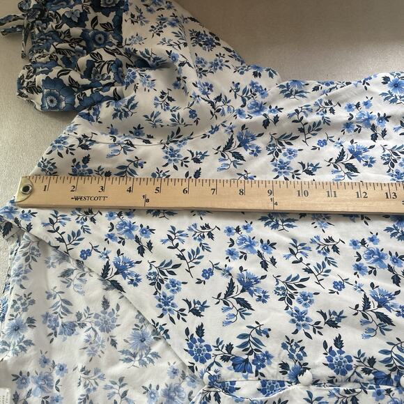 Suzanne Betro Weekend Shirt Women 3X White Blue Floral Boho Button Up Whimsey - Picture 7 of 9